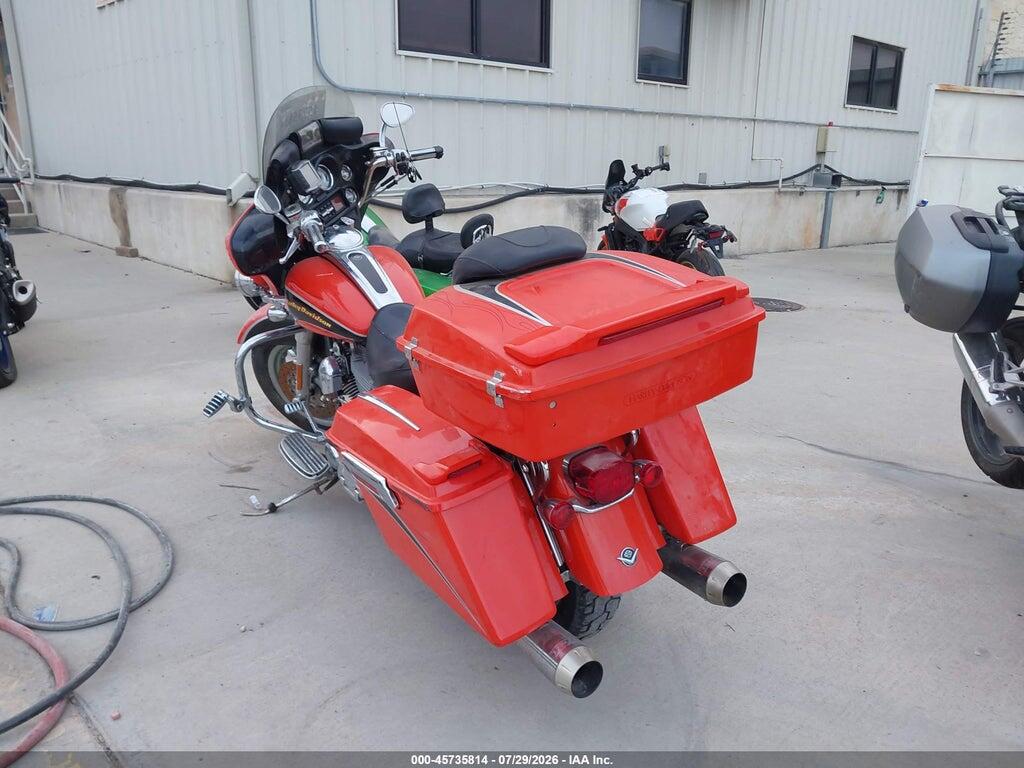 1HD1PJE194Y953691 2004 HARLEY-DAVIDSON FLHTCSE photo no. 3