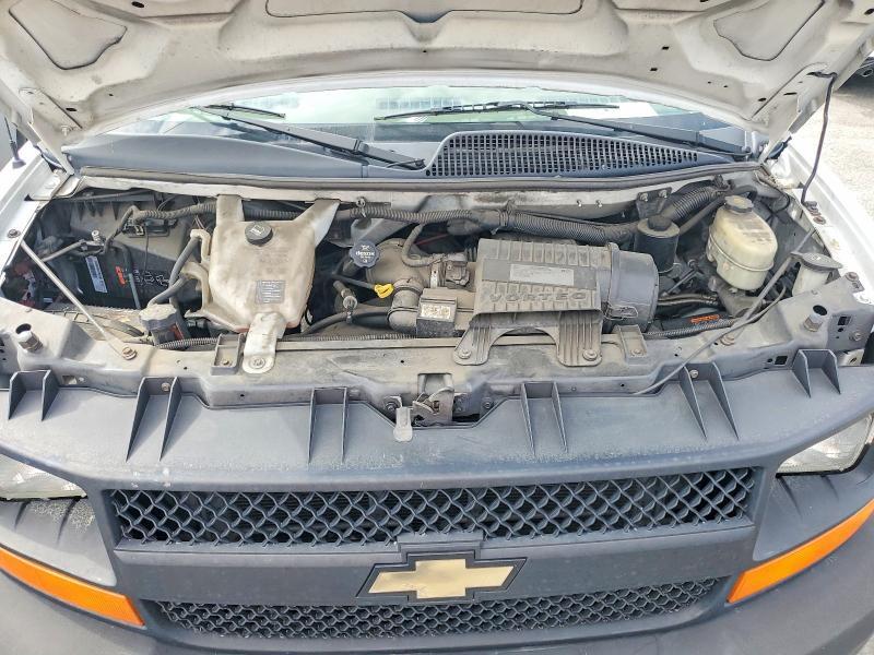 2016 CHEVY EXPRESS 2500-R&D-CLN TITLE-PRI FLEET — Фото 12 из 13