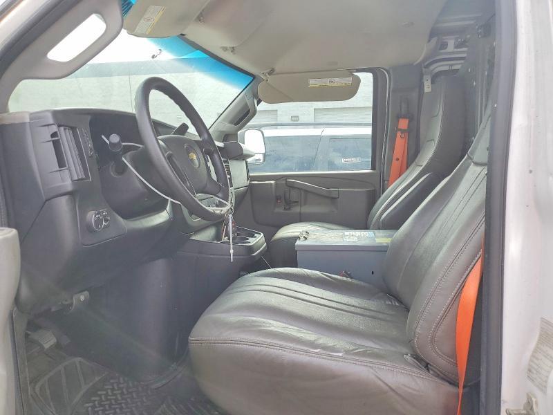 2016 CHEVY EXPRESS 2500-R&D-CLN TITLE-PRI FLEET — Фото 7 из 13