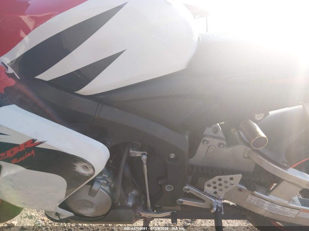 JH2PC37094M100486 2004 HONDA CBR600 photo no. 9