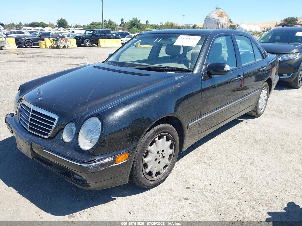 WDBJF82J92X072010 2002 MERCEDES-BENZ E 320 photo no. 2
