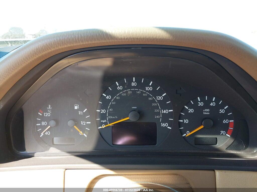 WDBJF65J22B454733 2002 MERCEDES-BENZ E 320 photo no. 7