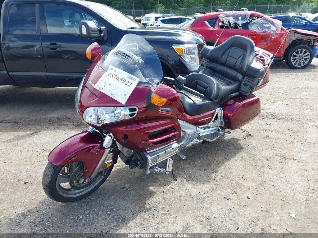 1HFSC47064A306347 2004 HONDA GL1800 photo no. 2