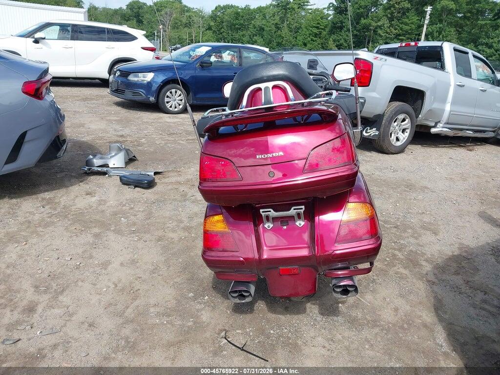 1HFSC47064A306347 2004 HONDA GL1800 photo no. 6