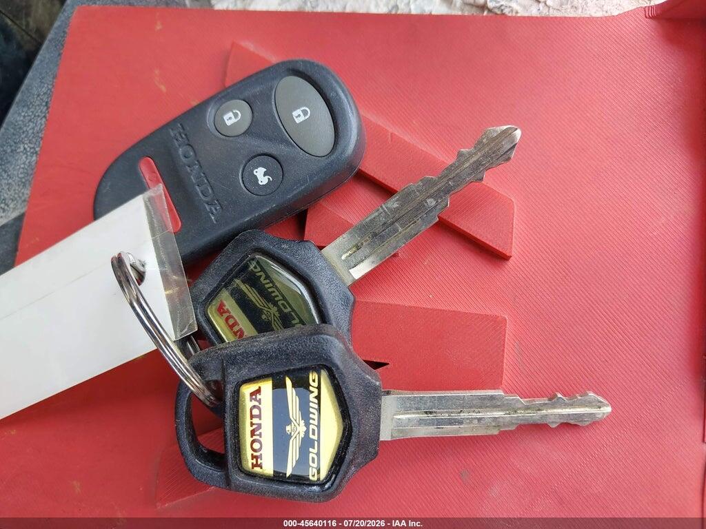 1HFSC47034A304684 2004 HONDA GL1800 photo no. 11