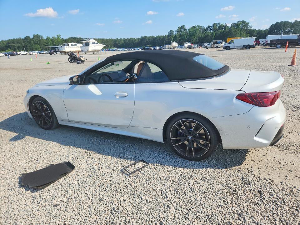 2025 BMW M440I — Фото 2 из 12