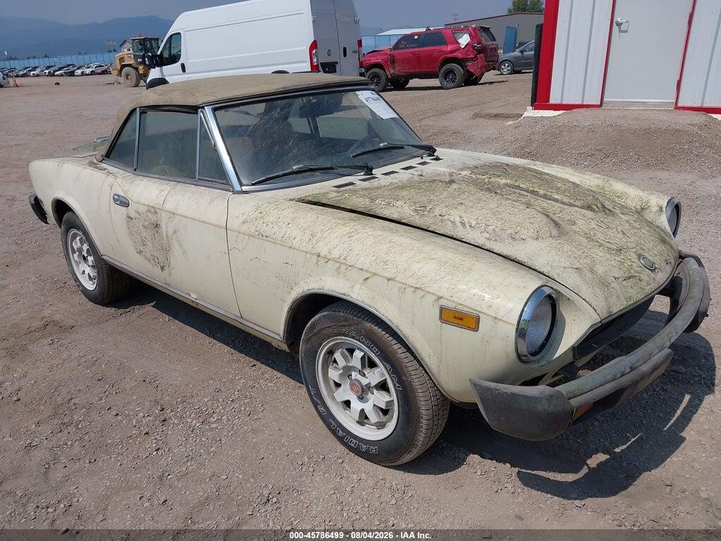 ZFAAS00B1C8189190 1982 FIAT 124 photo no. 1