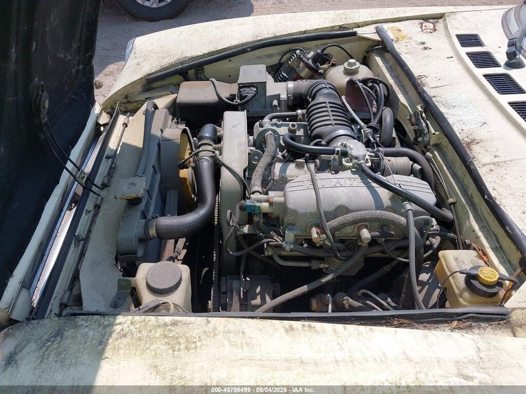 ZFAAS00B1C8189190 1982 FIAT 124 photo no. 10