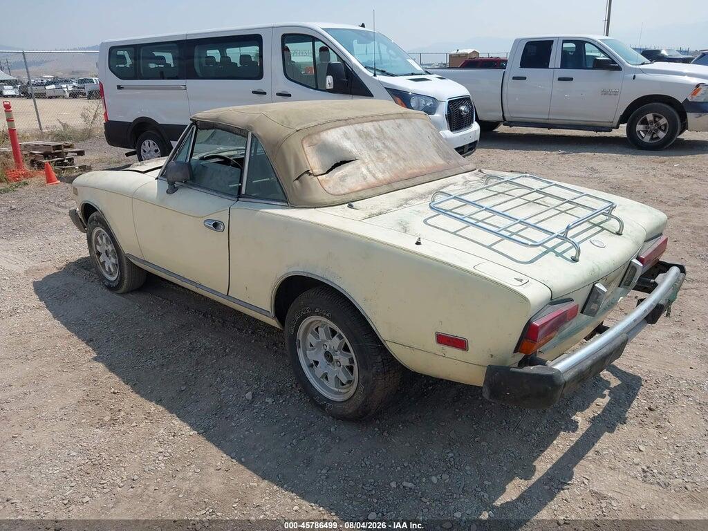 ZFAAS00B1C8189190 1982 FIAT 124 photo no. 3