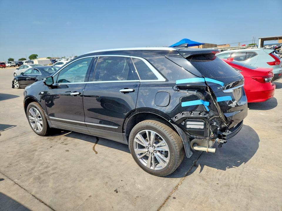 2025 CADILLAC XT5 PREMIUM LUXURY — Фото 2 из 14