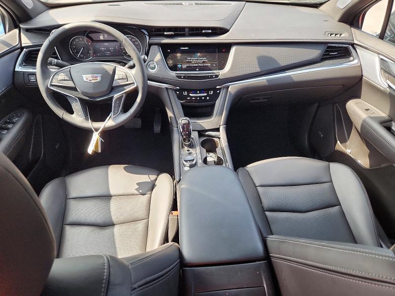 2025 CADILLAC XT5 PREMIUM LUXURY — Фото 8 из 14