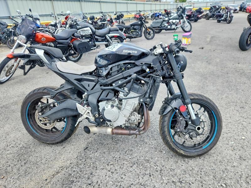 2025 CF MOTO 675SS LCEPEVLPXS6003106