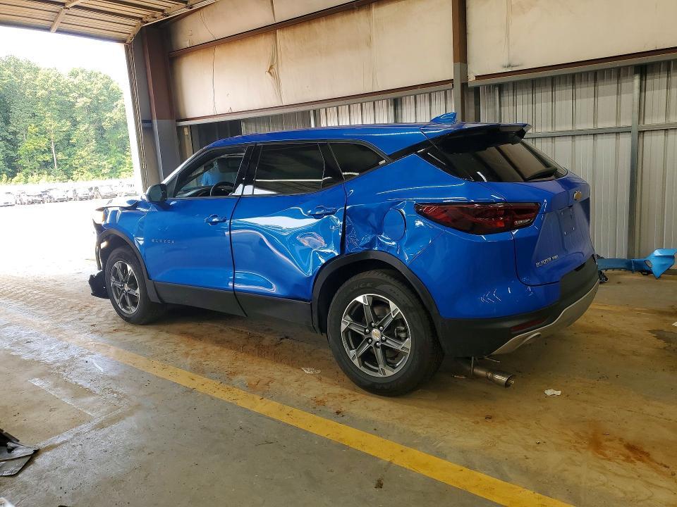 2025 CHEVROLET BLAZER 2LT — Фото 2 из 13