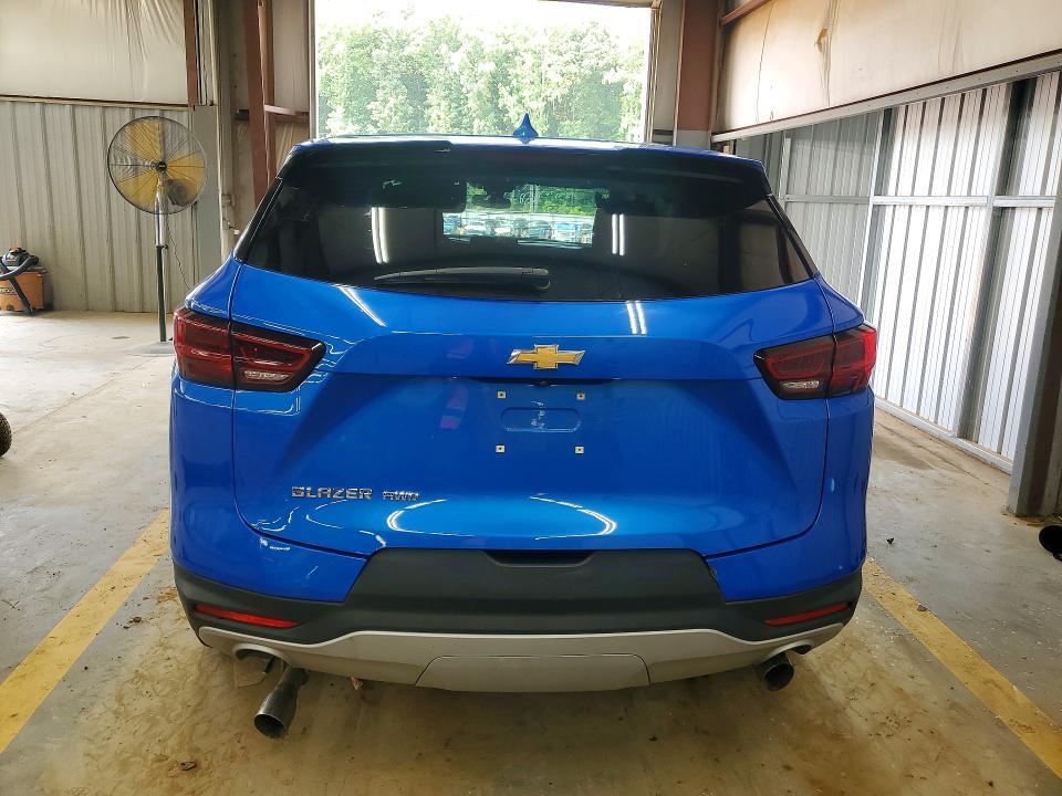 2025 CHEVROLET BLAZER 2LT — Фото 6 из 13