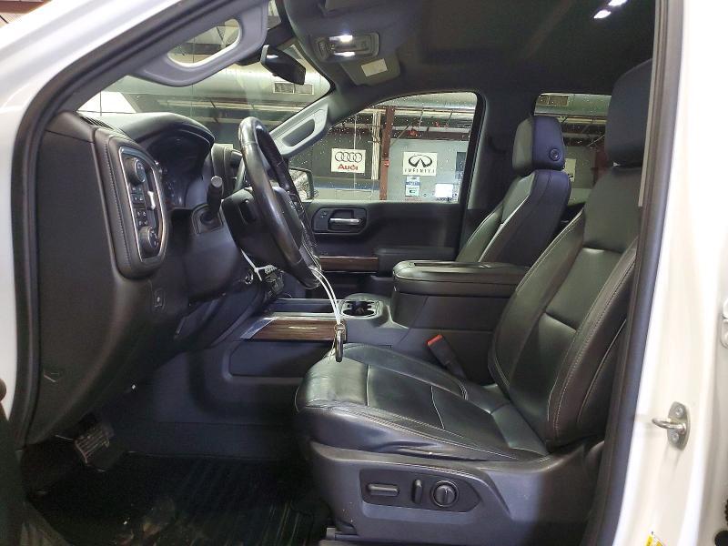 2020 CHEVROLET SILVERADO K1500 RST — Фото 7 из 12