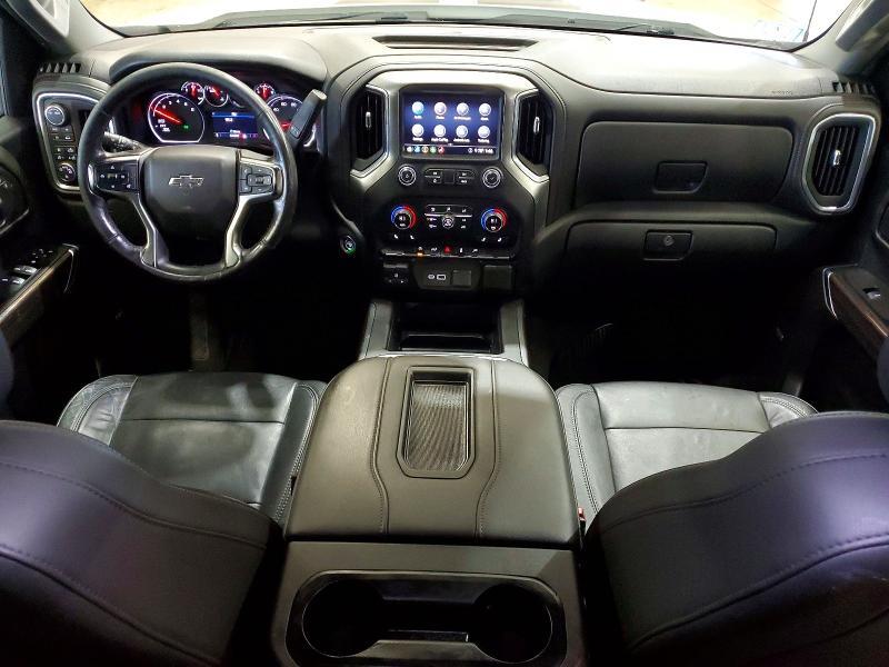 2020 CHEVROLET SILVERADO K1500 RST — Фото 8 из 12