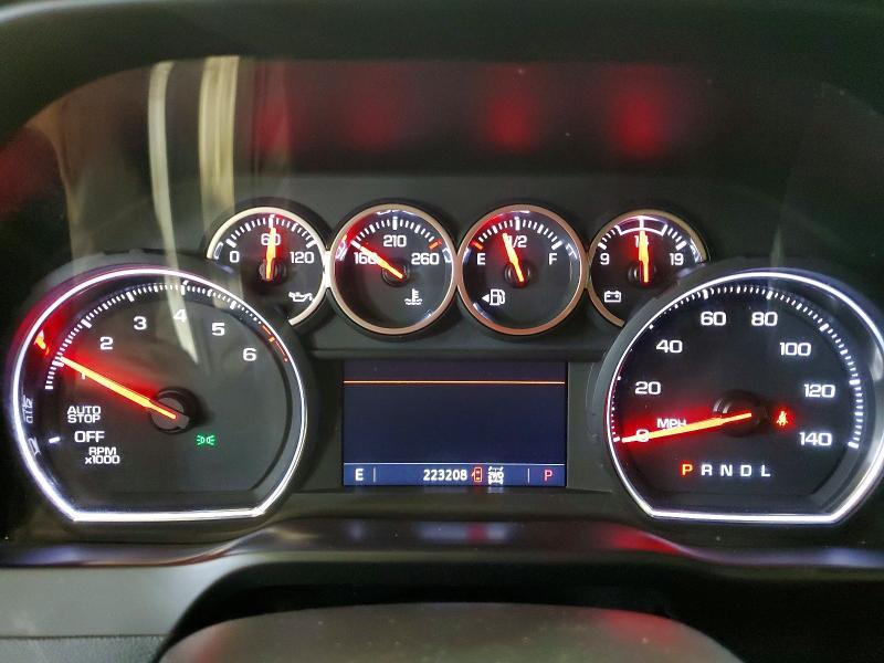 2020 CHEVROLET SILVERADO K1500 RST — Фото 9 из 12