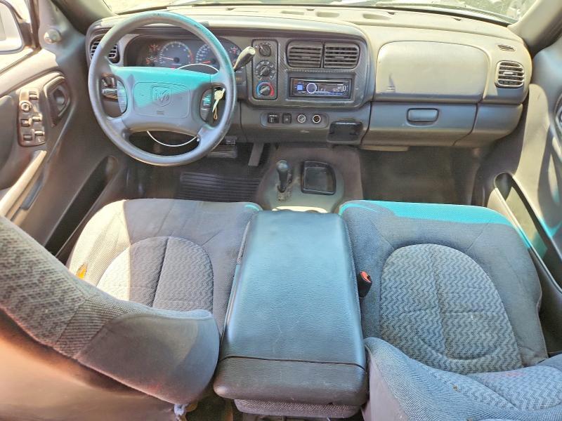 1B4HS28N7YF149018 2000 DODGE DURANGO photo no. 8