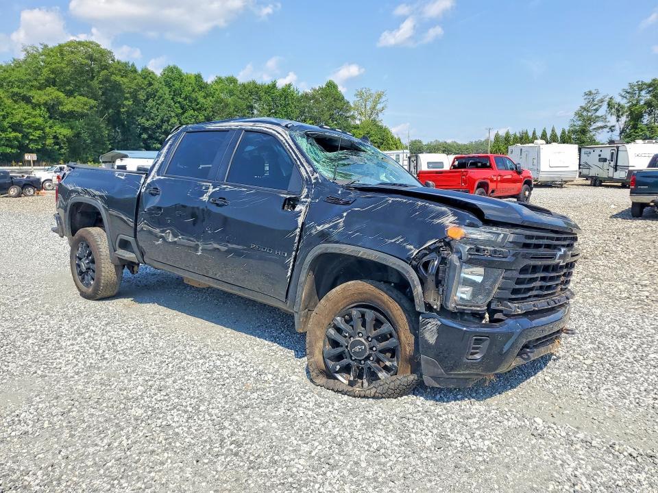 2025 CHEVROLET SILVERADO K2500 CUSTOM — Фото 4 из 12