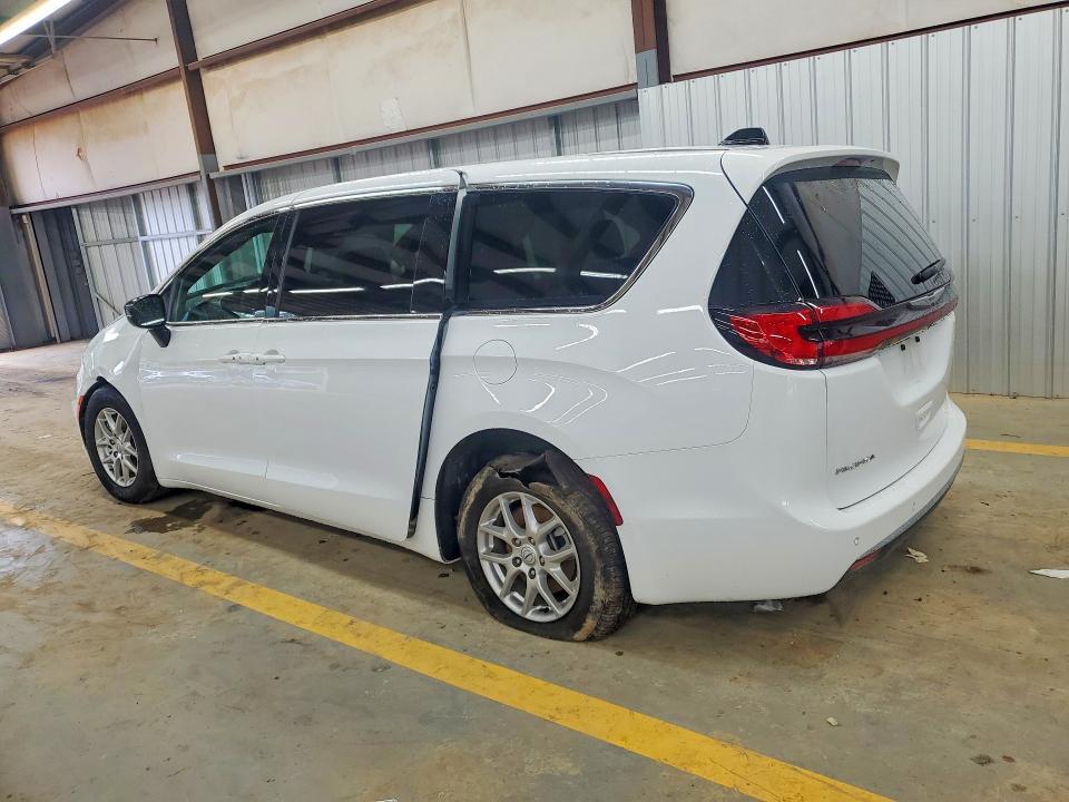 2025 CHRYSLER PACIFICA SELECT — Фото 2 из 13
