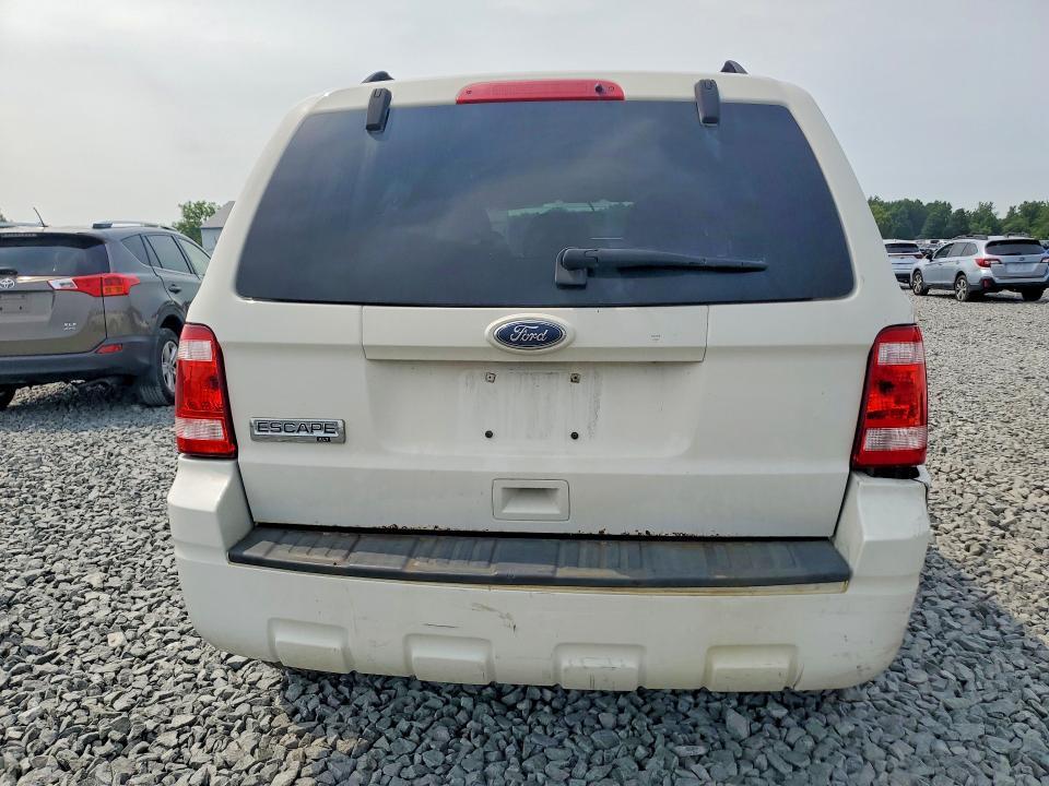 1FMCU0D76AKD48198 2010 FORD ESCAPE photo no. 6