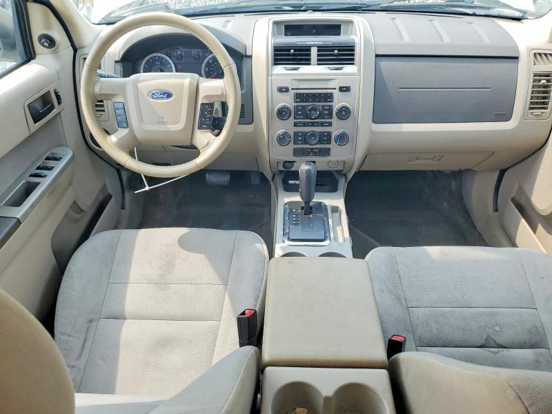 1FMCU0D76AKD48198 2010 FORD ESCAPE photo no. 8