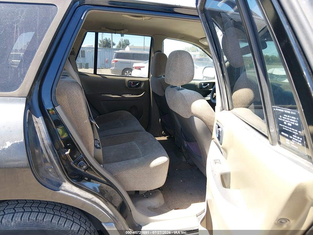 KM8SC13D34U643893 2004 HYUNDAI SANTA FE photo no. 8