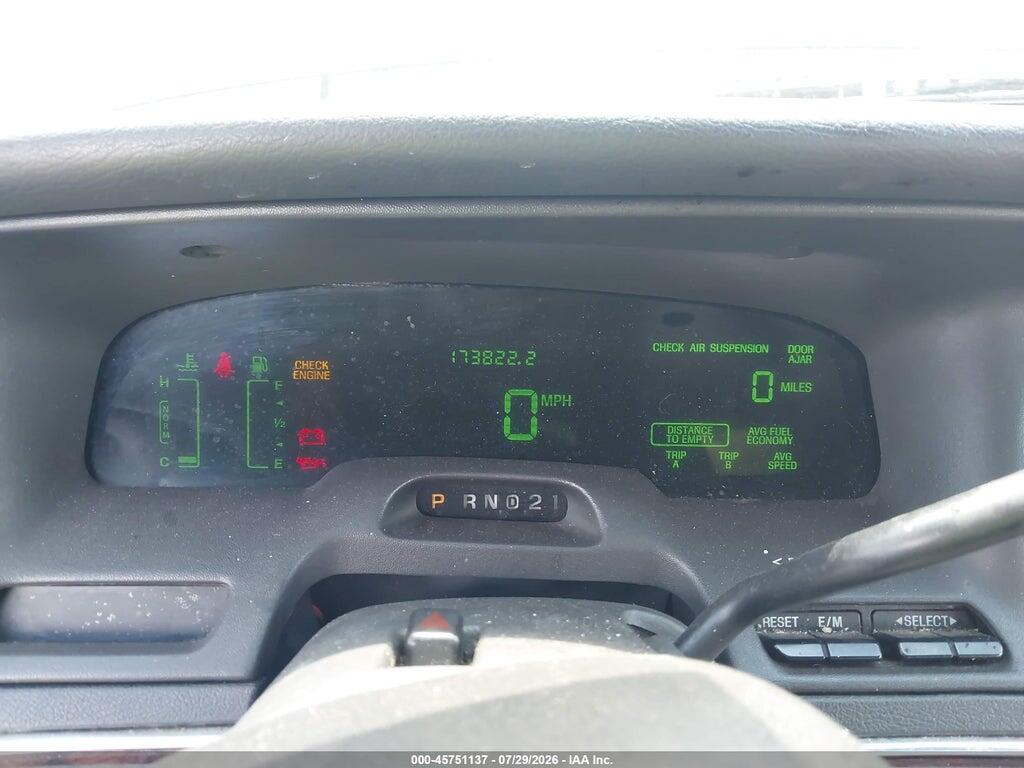 2MEFM75W72X651648 2002 MERCURY GRAND MARQUIS photo no. 7