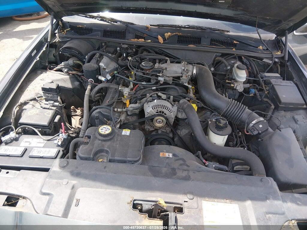 2MEFM75W22X647863 2002 MERCURY GRAND MARQUIS photo no. 10