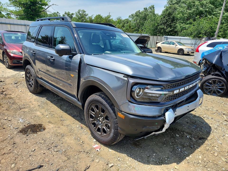2025 FORD BRONCO SPORT BADLANDS — Фото 4 из 13