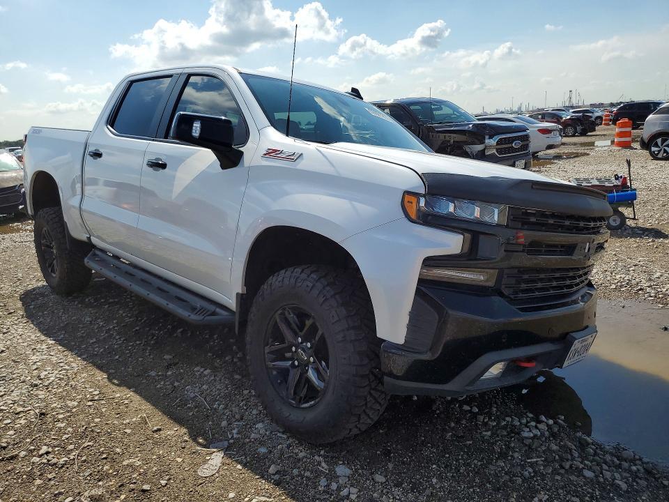 2020 CHEVROLET SILVERADO K1500 LT TRAIL BOSS — Фото 4 из 12