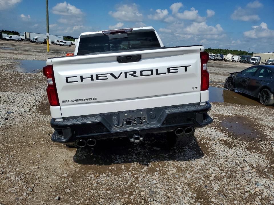 2020 CHEVROLET SILVERADO K1500 LT TRAIL BOSS — Фото 6 из 12