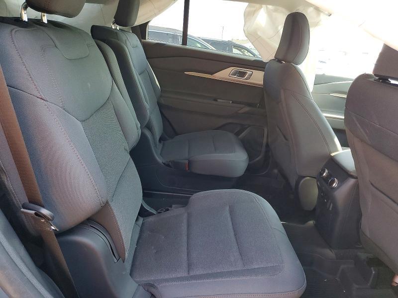 2025 FORD EXPLORER ACTIVE — Фото 11 из 14