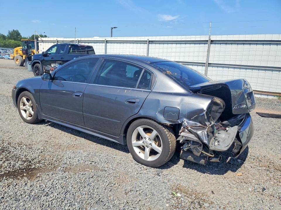 2005 NISSAN ALTIMA 3.5 SE — Фото 2 из 12