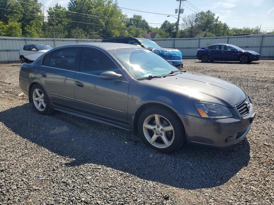2005 NISSAN ALTIMA 3.5 SE — Фото 4 из 12
