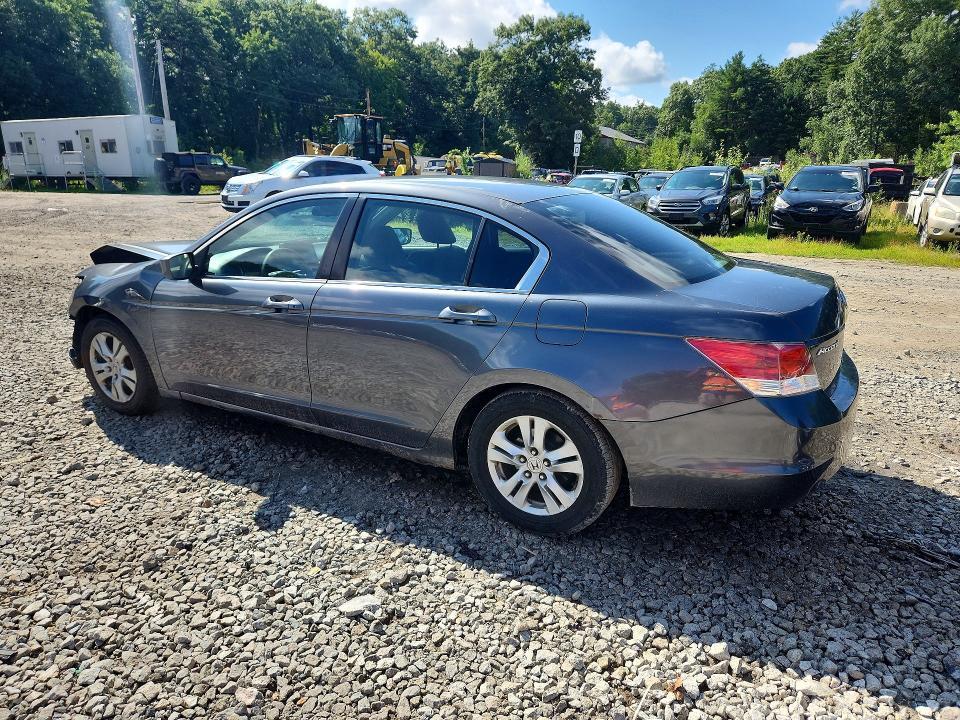 1HGCP2F45AA047438 2010 HONDA ACCORD photo no. 2