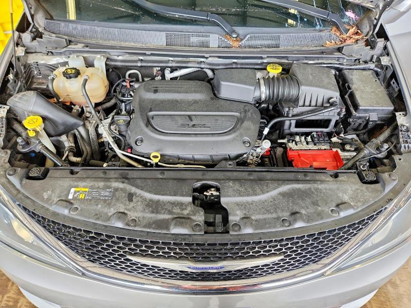 2020 CHRYSLER PACIFICA TOURING L — Фото 12 из 13