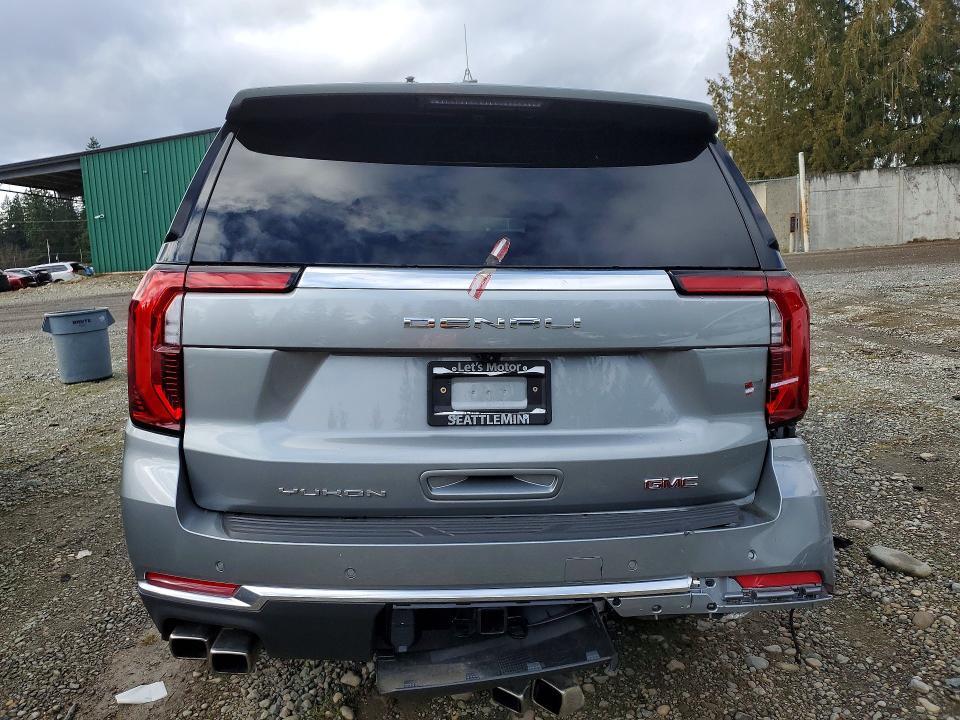 2025 GMC YUKON DENALI — Фото 6 из 14