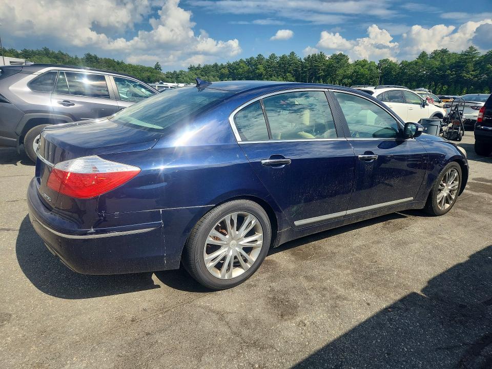 2010 HYUNDAI GENESIS 4.6L — Фото 3 из 12