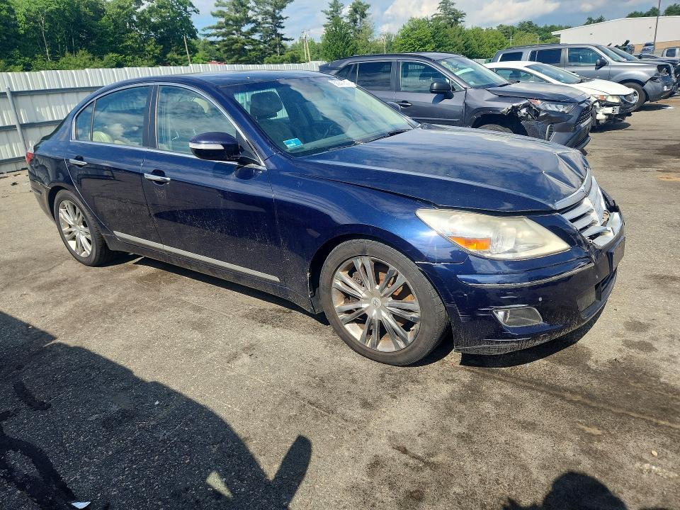 2010 HYUNDAI GENESIS 4.6L — Фото 4 из 12