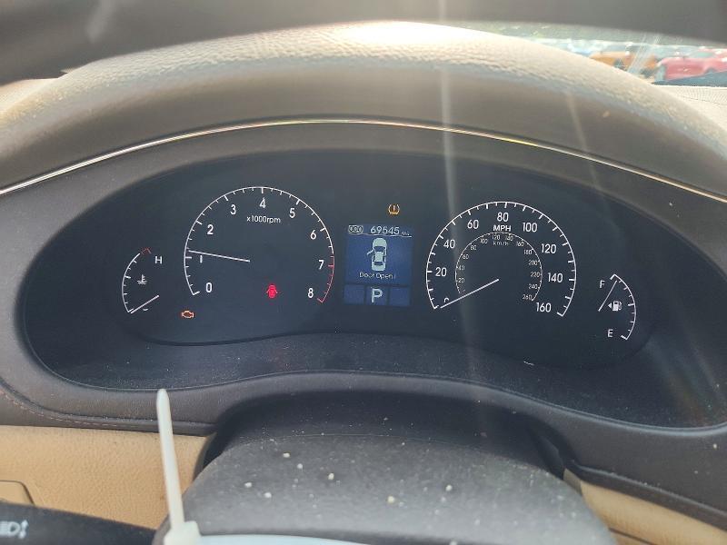 2010 HYUNDAI GENESIS 4.6L — Фото 9 из 12