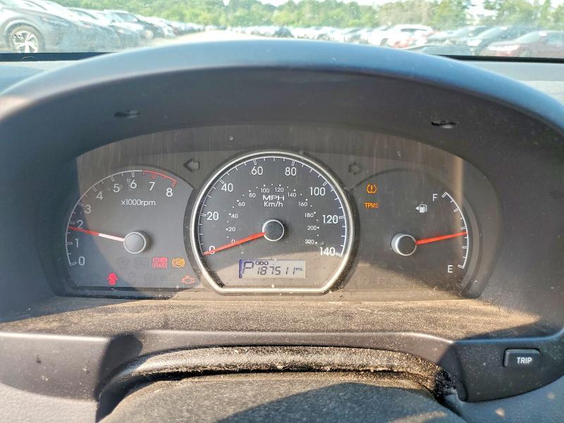 2010 HYUNDAI ELANTRA GLS — Фото 9 из 12