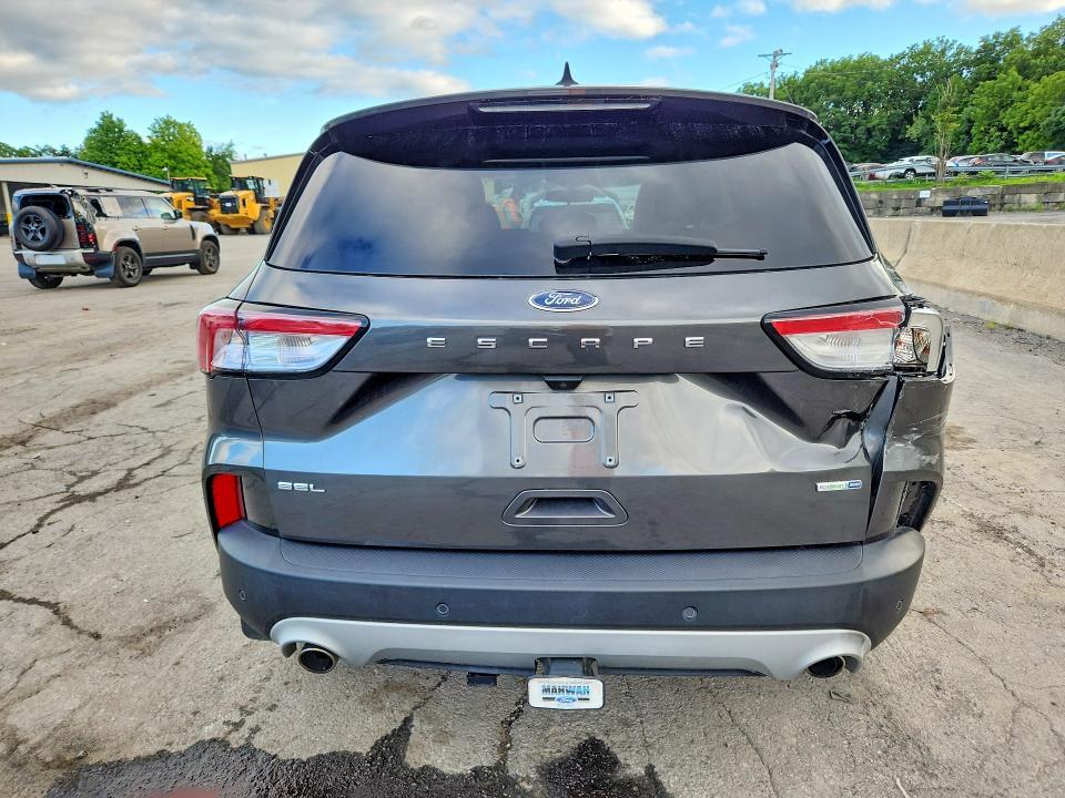 2020 FORD ESCAPE SEL — Фото 6 из 13