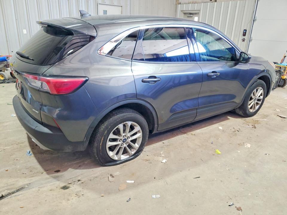 2020 FORD ESCAPE SE — Фото 3 из 13