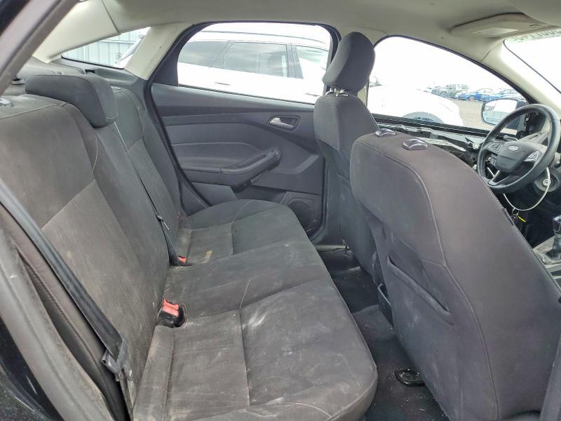 2015 FORD FOCUS SE — Фото 10 из 13