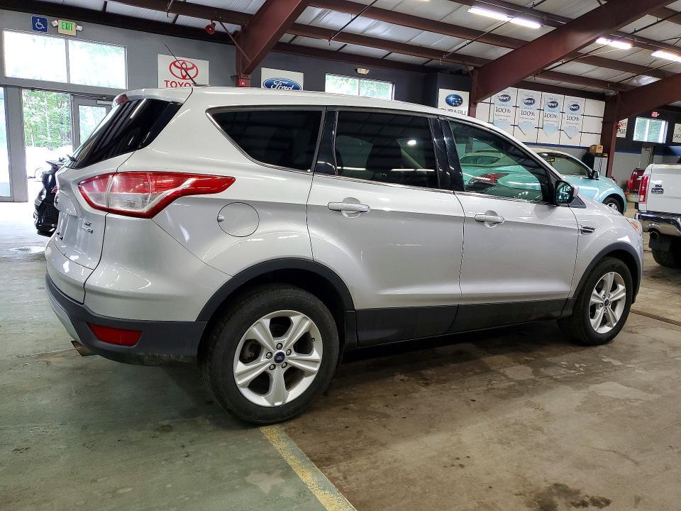 2015 FORD ESCAPE SE — Фото 3 из 13