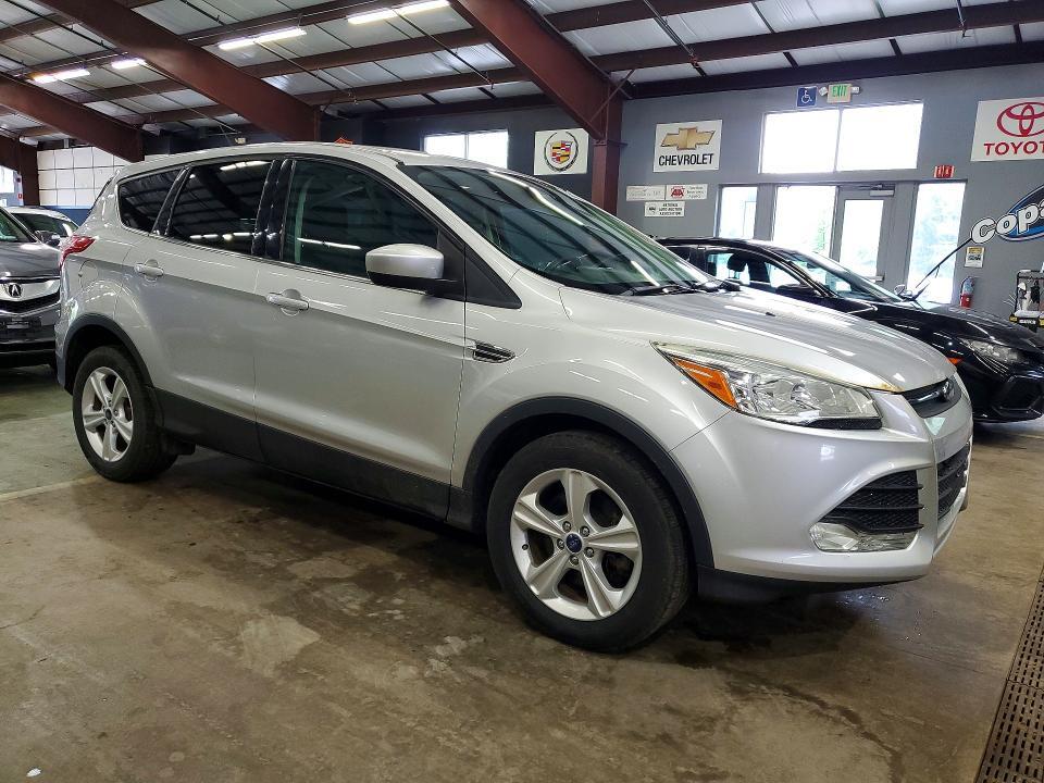 2015 FORD ESCAPE SE — Фото 4 из 13