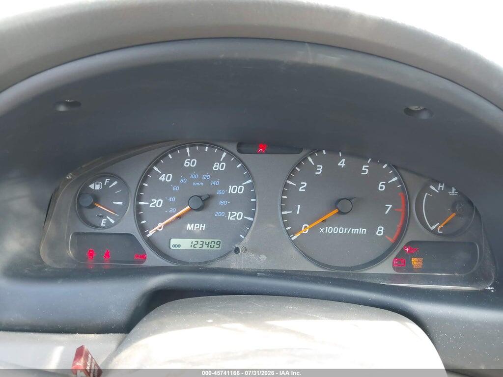3N1CB51D92L683931 2002 NISSAN SENTRA photo no. 7