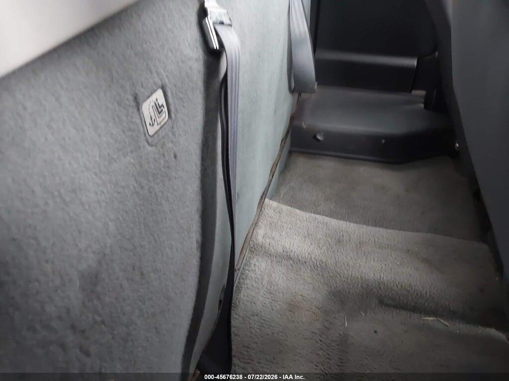 1N6DD26S82C332065 2002 NISSAN FRONTIER photo no. 8