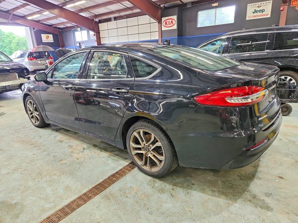 2020 FORD FUSION SEL — Фото 2 из 12